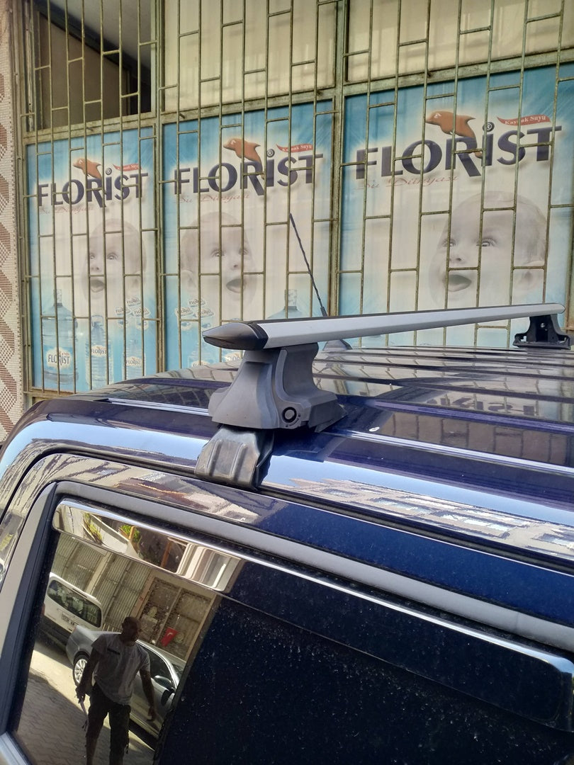 Nissan Titan Normal Roof Rack Cross Bars Spacial Series Nissan Titan Normal Roof Rack Cross Bars Spacial Series